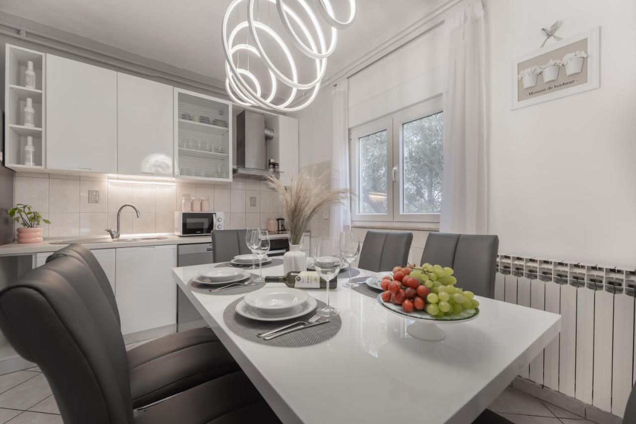 Apartman Lana Vidikovac 자다르 외부 사진