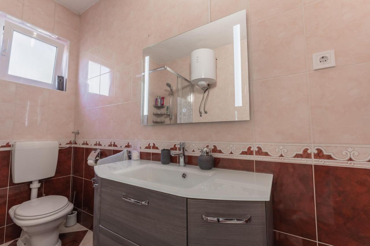 Apartman Lana Vidikovac 자다르 외부 사진